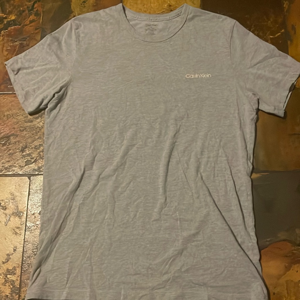 Calvin Klein Tee 497